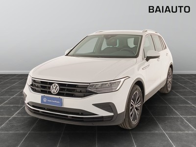 Volkswagen Tiguan 2.0 tdi scr 150cv life dsg