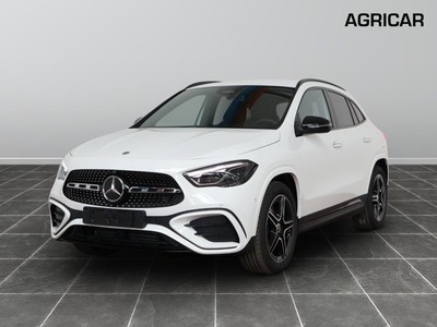 Mercedes GLA 200 d amg line premium 4matic 8g-dct