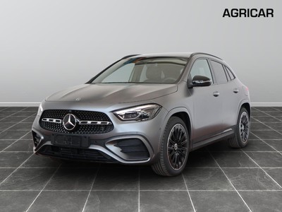 Mercedes GLA 250 amg line premium 4matic 8g-dct