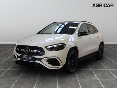 Mercedes GLA 200 d amg line premium 8g-dct