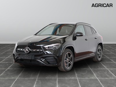 Mercedes GLA 250 e plug-in-hybrid amg line premium 8g-dct