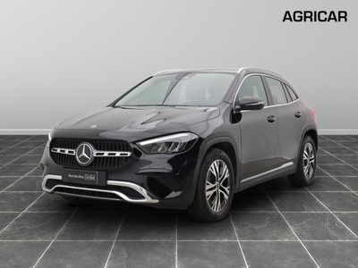 Mercedes GLA 180 d progressive advanced 8g-dct