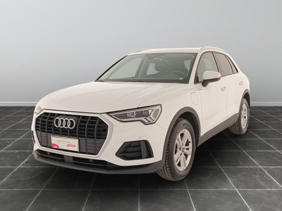 Audi Q3 45 1.4 tfsi e business s tronic