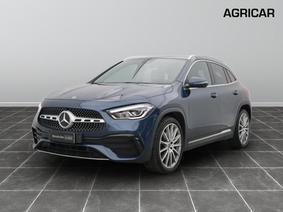 Mercedes GLA 200 d premium 8g-dct