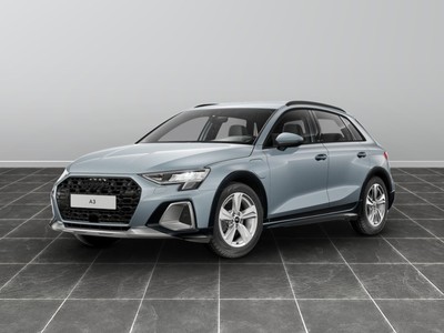 Audi A3 allstreet 40 1.5 tfsi e business s tronic