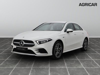 Mercedes Classe A sedan 250 e plug in hybrid (e eq-power) premium 8g-dct