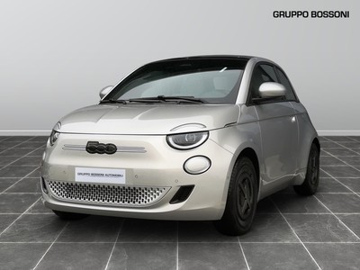 Fiat 500 500e 42 kwh giorgio armani