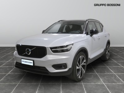 Volvo XC40 1.5 t4 recharge plug-in-hybrid r-design geartronic my21