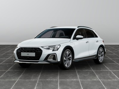 Audi A3 allstreet 40 1.5 tfsi e identity contrast s tronic