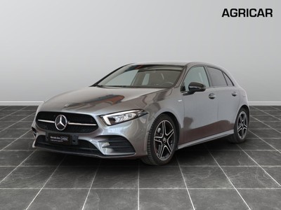 Mercedes Classe A 180 d premium night edition 8g-dct