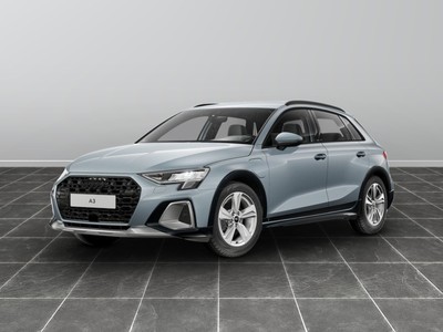 Audi A3 allstreet 1.5 tfsi e business s tronic