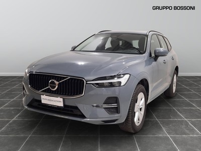 Volvo XC60 2.0 b4 momentum awd automatico