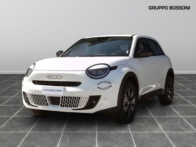 Fiat 600 1.2 hybrid 110cv serie speciale icon edct