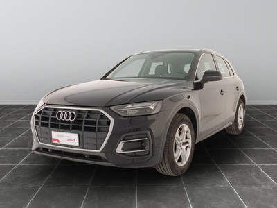 Audi Q5 35 2.0 tdi mhev 12v business s tronic