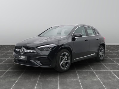 Mercedes GLA 180 d amg line advanced plus 8g-dct