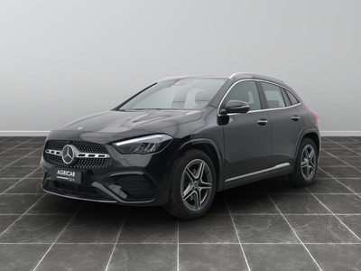 Mercedes GLA 180 d amg line advanced plus 8g-dct