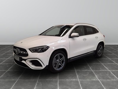 Mercedes GLA 200 d amg line advanced plus 8g-dct
