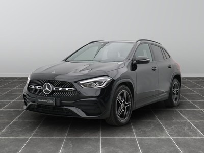 Mercedes GLA 200 d premium 4matic 8g-dct
