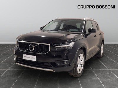 Volvo XC40 2.0 b4 momentum pro awd automatico 7m