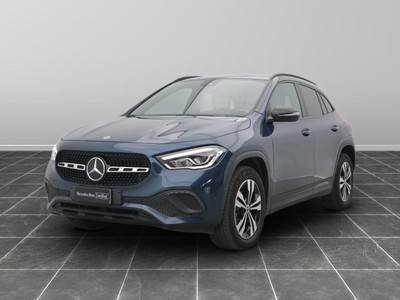 Mercedes GLA 180 d sport plus 8g-dct