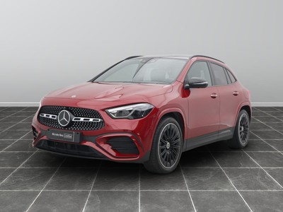 Mercedes GLA 200 d amg line premium plus 8g-dct