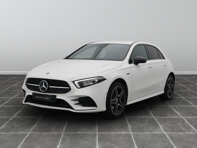 Mercedes Classe A 250 e plug in hybrid (e eq-power) premium 8g-dct