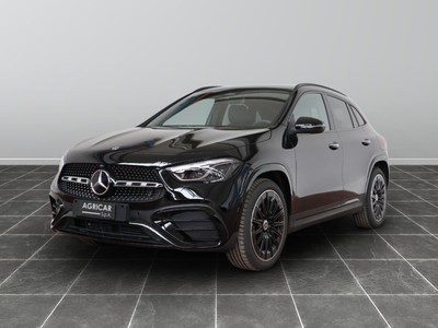 Mercedes GLA 200 d amg line premium 4matic 8g-dct