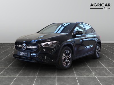 Mercedes GLA 180 progressive advanced 7g-dct