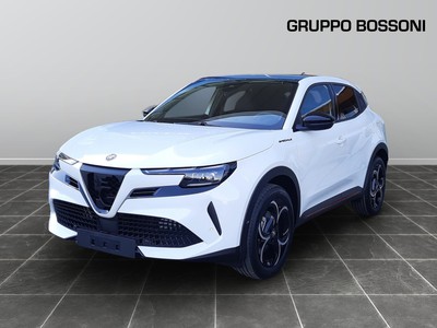 Alfa Romeo Junior 1.2 hybrid 145cv ibrida speciale edct6