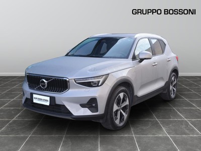 Volvo XC40 2.0 b3 core automatico