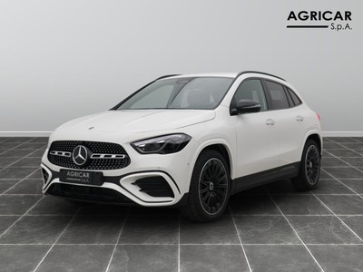Mercedes GLA 200 d amg line premium 8g-dct