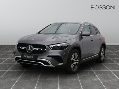 Mercedes GLA 180 progressive advanced 7g-dct