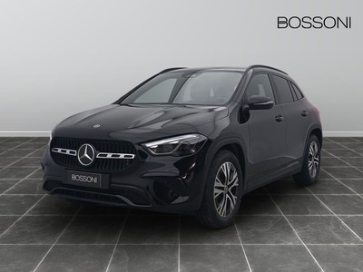 Mercedes GLA 180 d progressive advanced 8g-dct