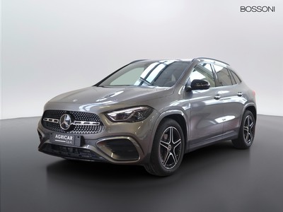Mercedes GLA 200 d amg line premium 8g-dct