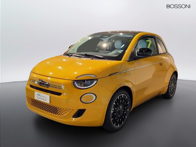 Fiat 500 1.0 hybrid la prima