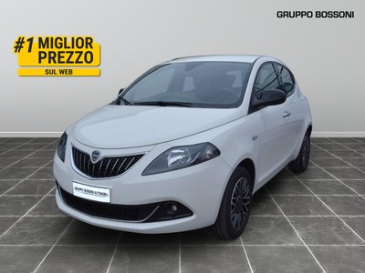 Lancia Ypsilon 1.0 firefly hybrid 70cv platino s&s