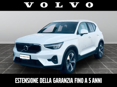Volvo XC40 2.0 b3 core automatico