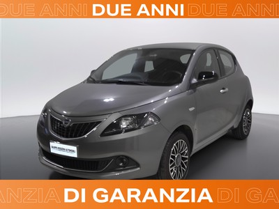 Lancia Ypsilon 1.0 firefly hybrid 70cv platino s&s