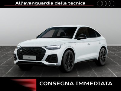 Audi Q5 sportback 40 2.0 tdi mhev 12v identity black quattro s tronic