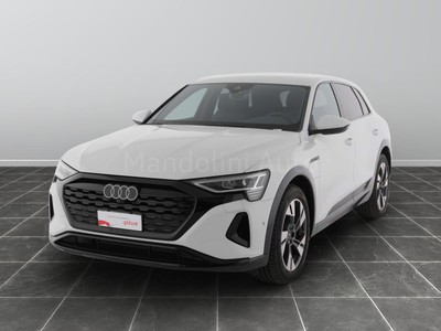Audi Q8 e-tron 50 business advanced quattro