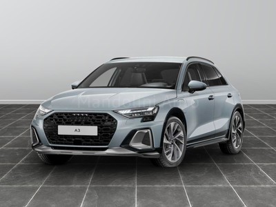 Audi A3 allstreet 1.5 tfsi e 204cv identity contrast s tronic