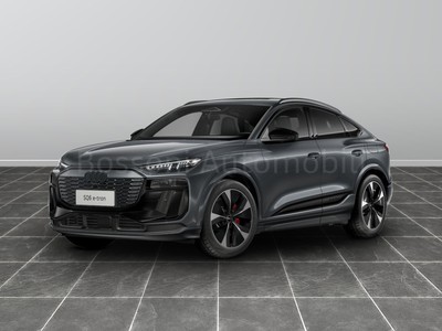 Audi SQ6 e-tron ssportback e-tron sport attitude quattro